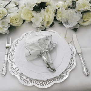 שולחן ויקטוריה לבן כסף 10 סועדים